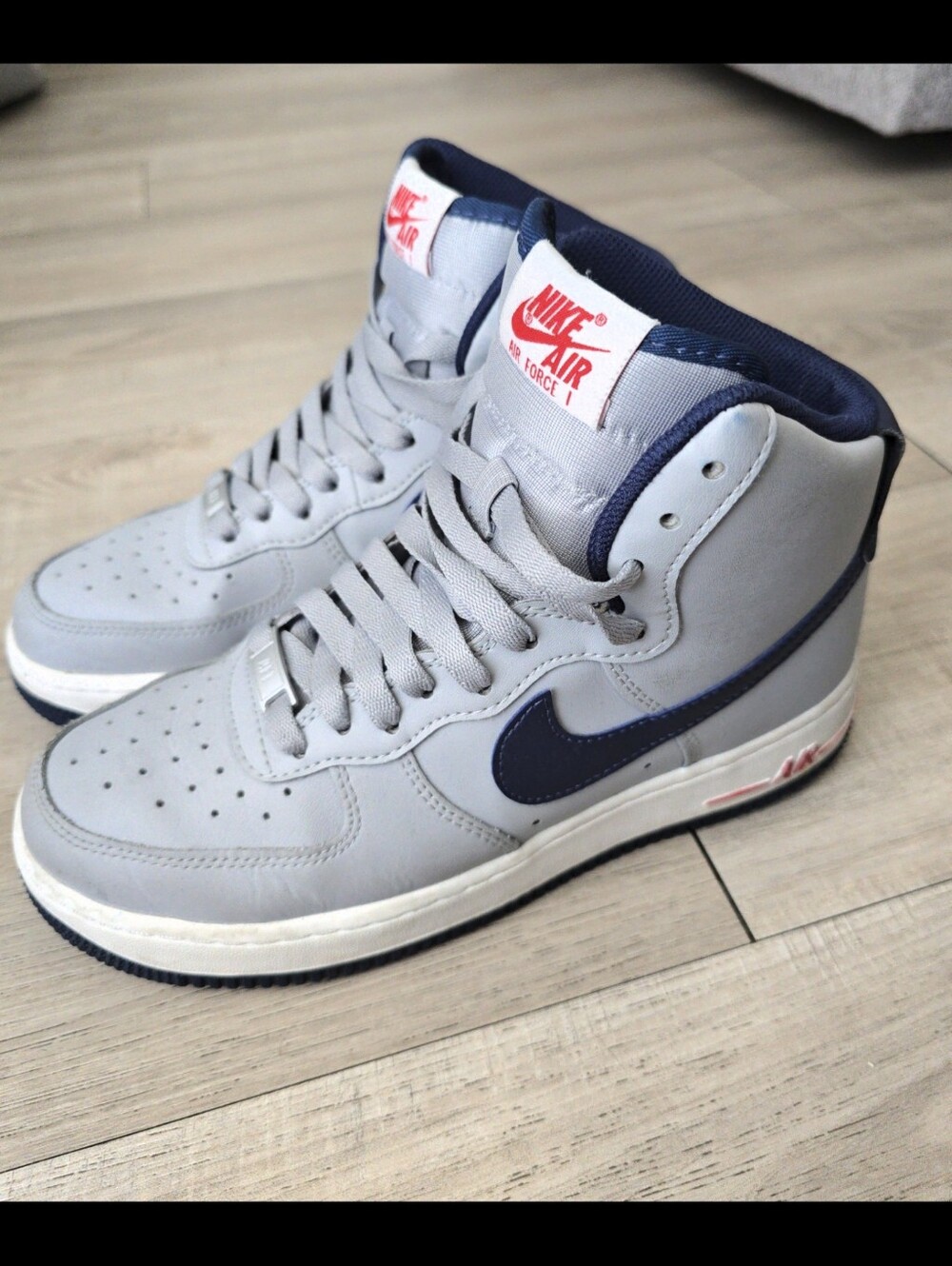 Nike Air Force 1 High Top Sneakers in Light Gray and Navy - Picture 4 of 4